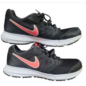 Nike Black hyper punch pink Downshifter 6 Sneakers athletic shoes 9 684765-002